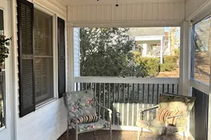 228 R St NW, Thomaston, GA 30286 - Photo 2