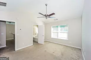 9510 Lakeview Rd, Union City, GA 30291 - Photo 8