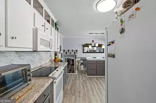 1553 Sultan Ln, Riverdale, GA 30296 - Photo 12