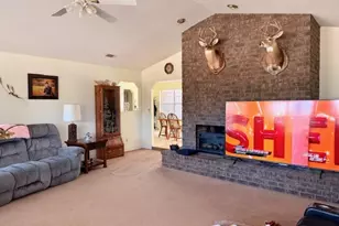 1431 Community Rd, Glennville, GA 30427 - Photo 10