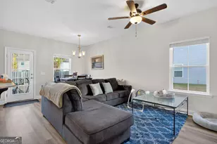 1296 Grayson Ave, Hinesville, GA 31313 - Photo 12