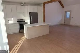 1337 Wildflower Cir, Metter, GA 30439 - Photo 4