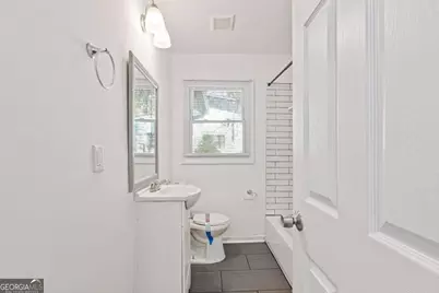 433 W Lake Avenue NW, Atlanta, GA 30318 - Photo 14