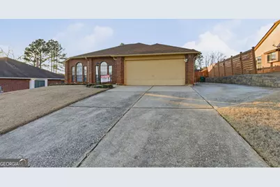 523 N Shore Road, Lithonia, GA 30058 - Photo 2