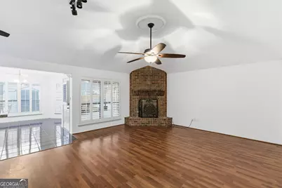 523 N Shore Road, Lithonia, GA 30058 - Photo 4