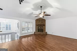 523 N Shore Rd, Lithonia, GA 30058 - Photo 4