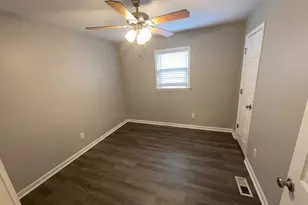 10 King Dr, Carrollton, GA 30116 - Photo 12