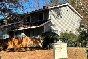 8560 Creekwood Way, Jonesboro, GA 30238 - Photo 4