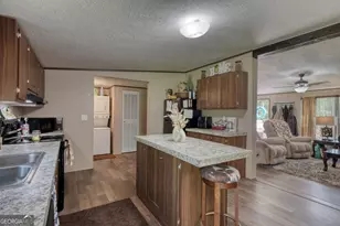 9656 Phillips Rd, Young Harris, GA 30582 - Photo 14