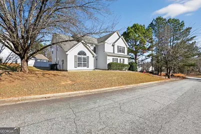 6436 Valerie Bluff, Lithonia, GA 30058 - Photo 2