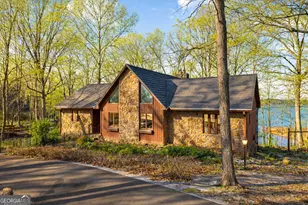 234 Chandlers Ferry Dr, Hartwell, GA 30643 - Photo 2