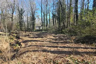 5674 Woodland Dr, Acworth, GA 30102 - Photo 1