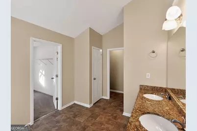 2382 Miller Oaks Circle, Decatur, GA 30035 - Photo 20