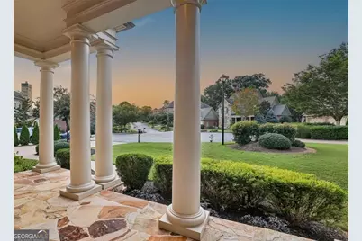 1070 Stonegrove Lane, Roswell, GA 30075 - Photo 2
