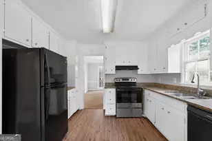 703 Kingsgate Ridge, Stone Mountain, GA 30088 - Photo 12