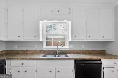 703 Kingsgate Ridge, Stone Mountain, GA 30088 - Photo 10