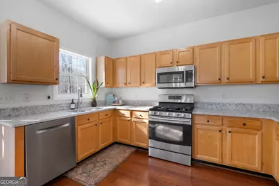 305 Penfield Circle, Sugar Hill, GA 30518 - Photo 10