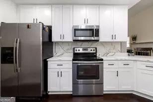 1670 Cooper Lakes Dr, Grayson, GA 30017 - Photo 10