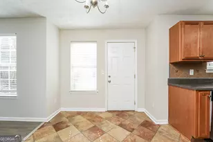 8097 Kylie Ct, Riverdale, GA 30274 - Photo 6