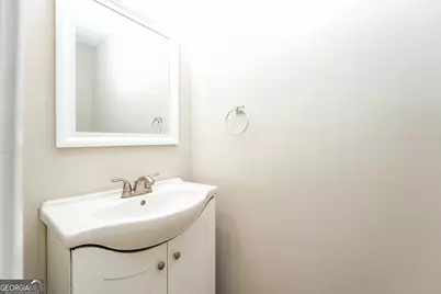 8097 Kylie Court, Riverdale, GA 30274 - Photo 18