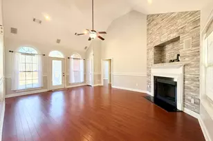 384 Lakemere Ln NW, Milledgeville, GA 31061 - Photo 4