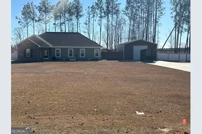 388 Forest Avenue, Baxley, GA 31513 - Photo 1