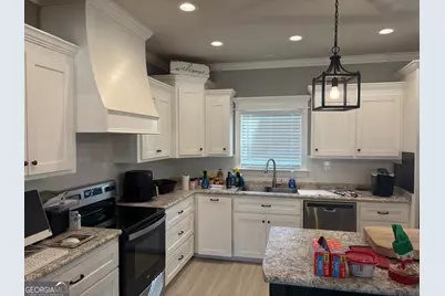 388 Forest Avenue, Baxley, GA 31513 - Photo 8