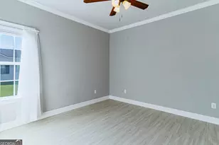 388 Forest Ave, Baxley, GA 31513 - Photo 10