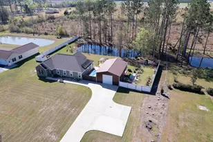 388 Forest Ave, Baxley, GA 31513 - Photo 32