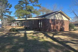 130 Meadowood Ln, Fitzgerald, GA 31750 - Photo 6