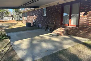 130 Meadowood Ln, Fitzgerald, GA 31750 - Photo 14