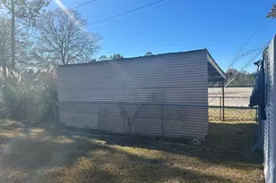 130 Meadowood Ln, Fitzgerald, GA 31750 - Photo 28