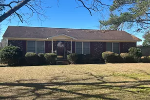 130 Meadowood Ln, Fitzgerald, GA 31750 - Photo 4