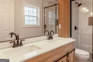 37 Coweta St, Senoia, GA 30276 - Photo 18