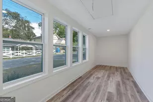 2624 NW Peyton Rd, Atlanta, GA 30318 - Photo 38