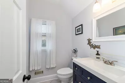 410 Camelot Drive, Fayetteville, GA 30214 - Photo 22