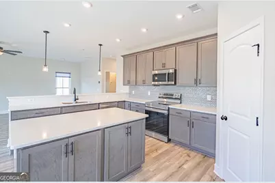 203 Alyssa Avenue, Guyton, GA 31312 - Photo 16