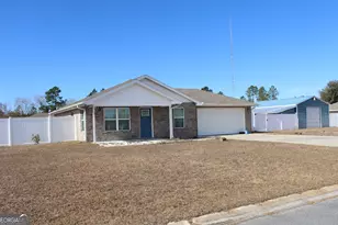 268 Galloway Dr, Folkston, GA 31537 - Photo 2