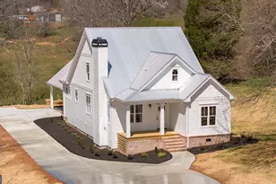 405 Roper Dr, Clarkesville, GA 30523 - Photo 1