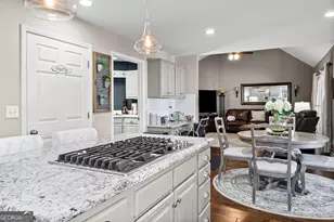 15 Springwater Way, Newnan, GA 30265 - Photo 18