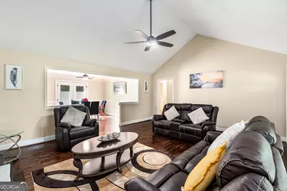 4419 Hidden Oaks Drive, Flowery Branch, GA 30542 - Photo 8