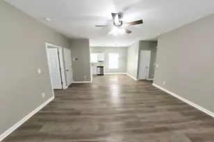 1970 Hollis St, Athens, GA 30605 - Photo 2