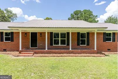 115 Travis Trail, Waycross, GA 31503 - Photo 2
