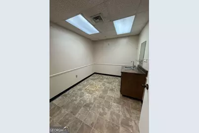 111 Colonial Way #4, Jesup, GA 31545 - Photo 8