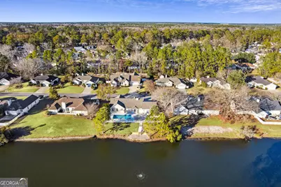 124 Huntington Circle, Brunswick, GA 31525 - Photo 4