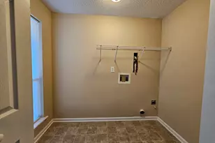 619 Fieldcrest Dr, McDonough, GA 30253 - Photo 28