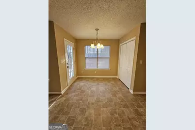 619 Fieldcrest Drive, McDonough, GA 30253 - Photo 8