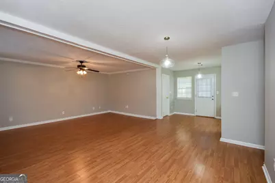 619 Lakeridge Circle, Conyers, GA 30094 - Photo 4