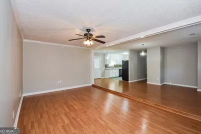 619 Lakeridge Circle, Conyers, GA 30094 - Photo 2