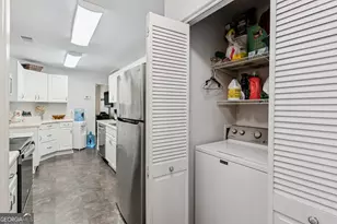 57 Maxwell Ave, Saint Simons, GA 31522 - Photo 6